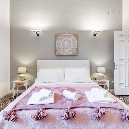 Monti Luxury Hotel โรม ภายนอก รูปภาพ