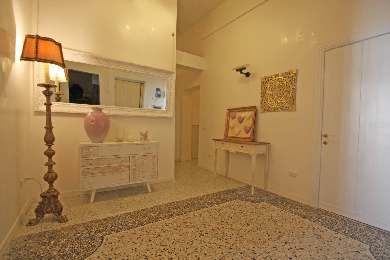 Monti Luxury Hotel โรม ภายนอก รูปภาพ