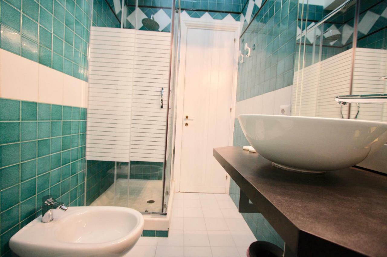 Monti Luxury Hotel โรม ภายนอก รูปภาพ