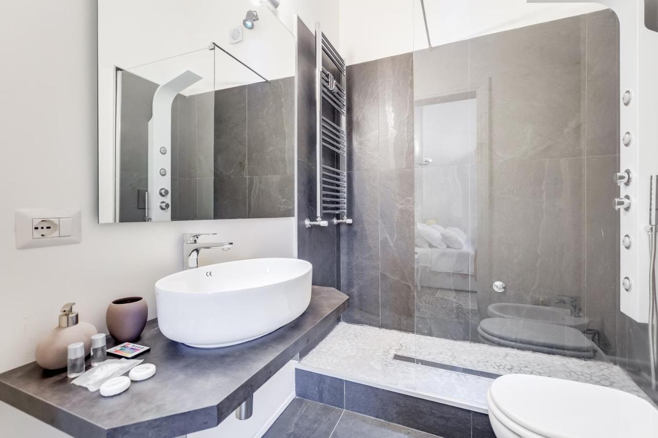 Monti Luxury Hotel โรม ภายนอก รูปภาพ